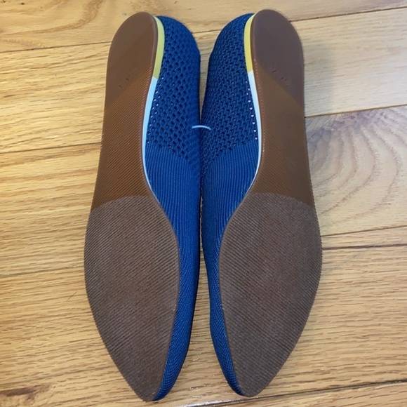 NEW Sava Lea Pointed Toe Ballerina Shoe in size 39/US 9, new without box - Picture 6 of 7